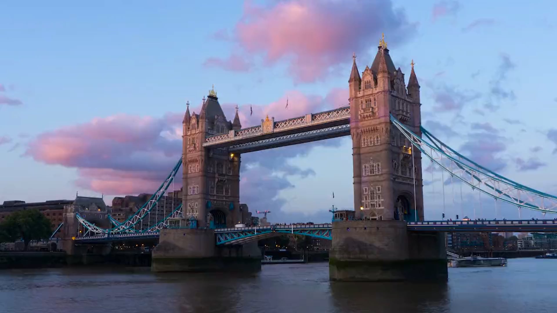 Expert Timelapse Photography for Video Production